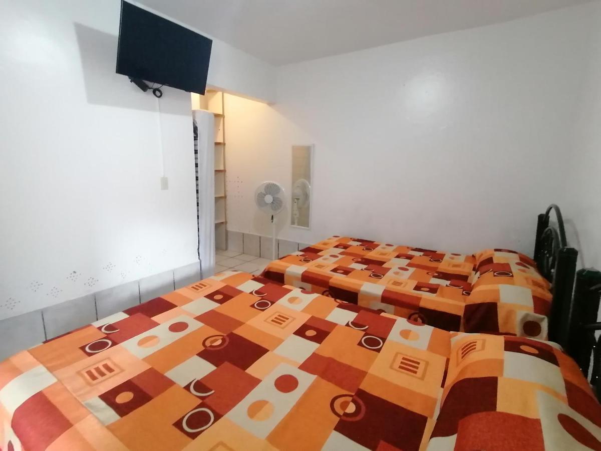 Hostal Maple Queretaro Ngoại thất bức ảnh