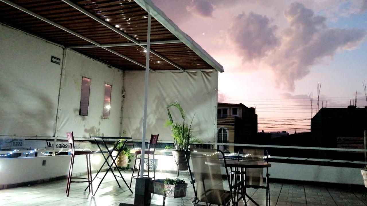 Hostal Maple Queretaro Ngoại thất bức ảnh