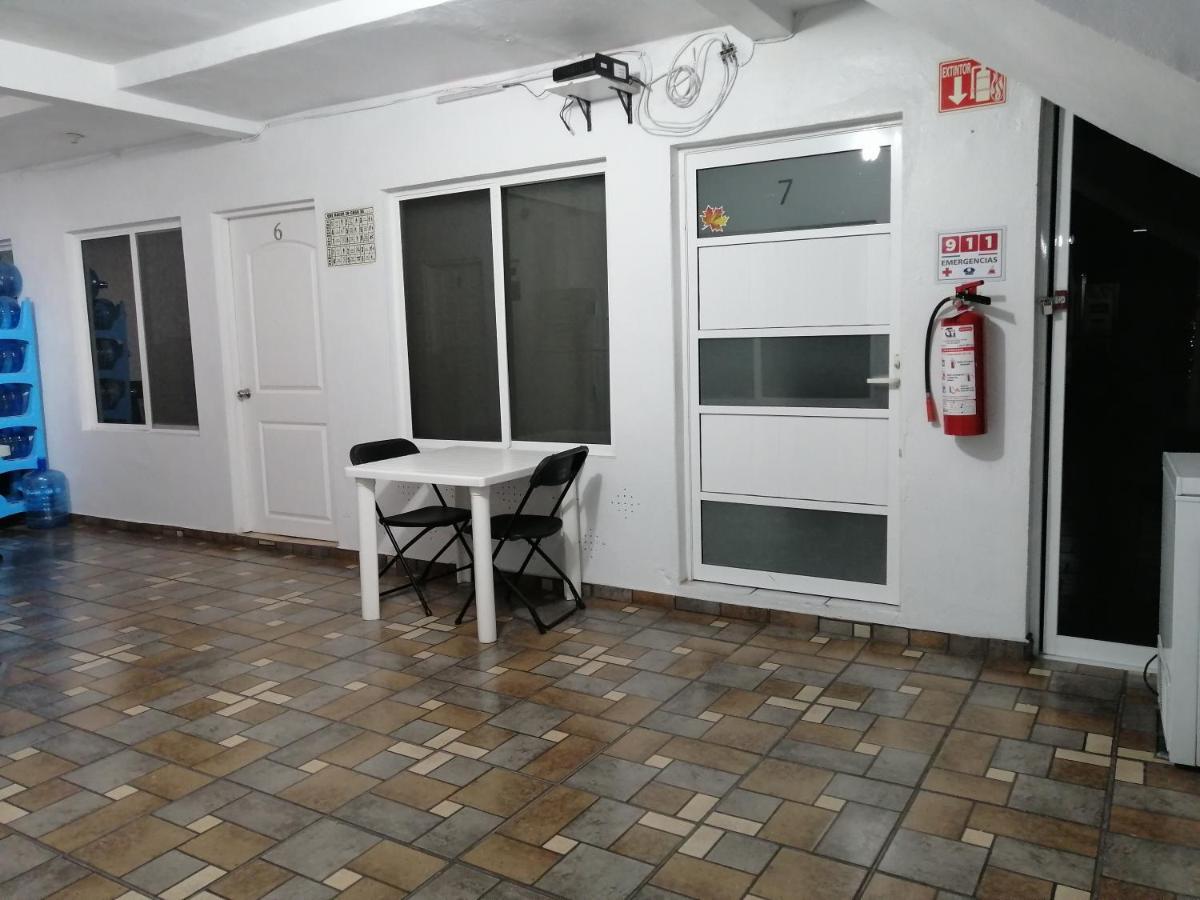 Hostal Maple Queretaro Ngoại thất bức ảnh